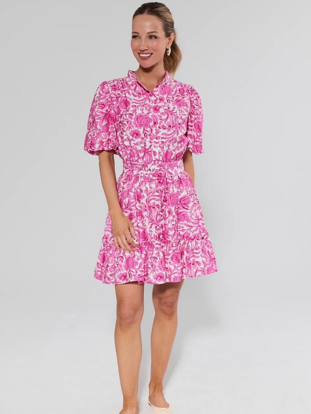 Avara Sloane Pink Floral Short Dress